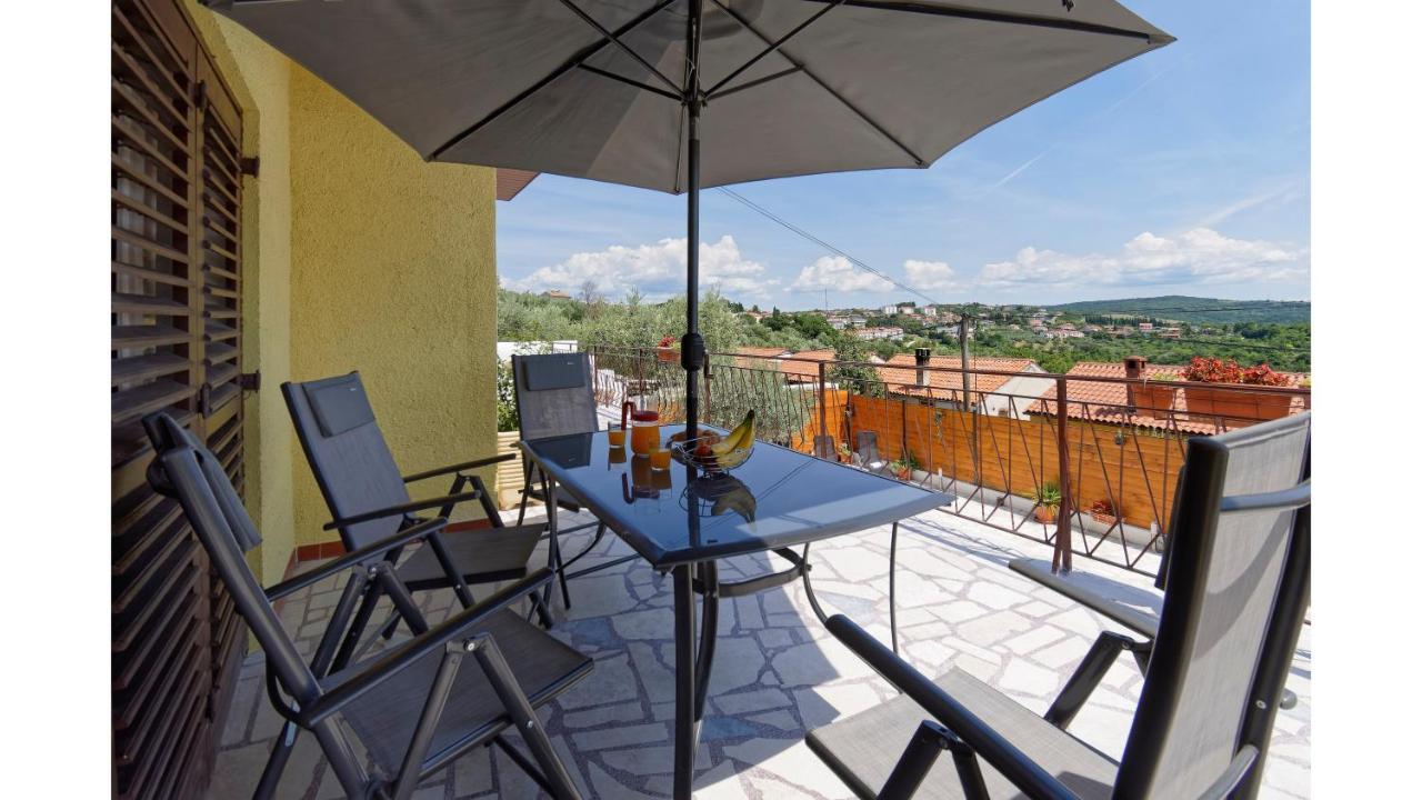 Holiday Home Vlady By Rent Istria Buje Eksteriør bilde