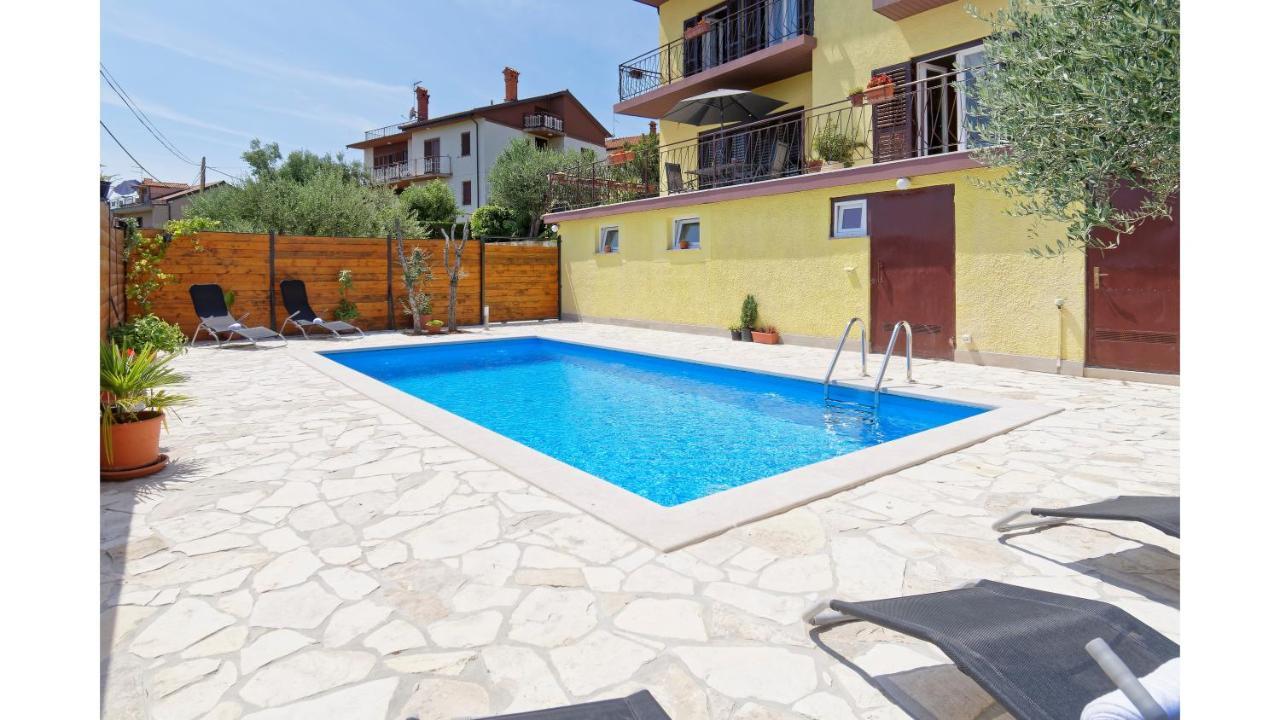 Holiday Home Vlady By Rent Istria Buje Eksteriør bilde