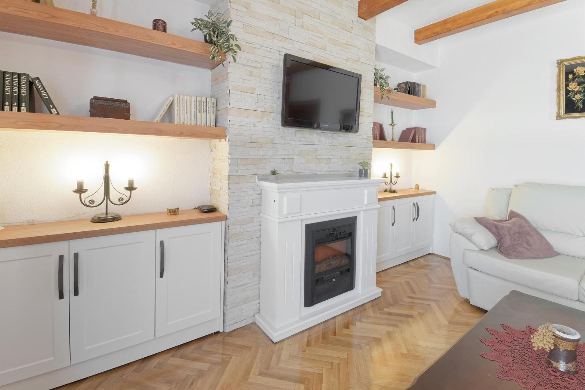 Holiday Home Vlady By Rent Istria Buje Eksteriør bilde